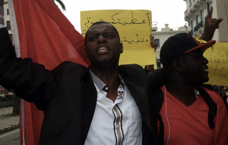 Il razzismo negato dei tunisini. Conversazione con l'universitaria Maha Abdelhamid