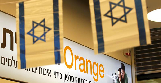 Orange : Arrêtez d’être complice des massacres des palestiniens